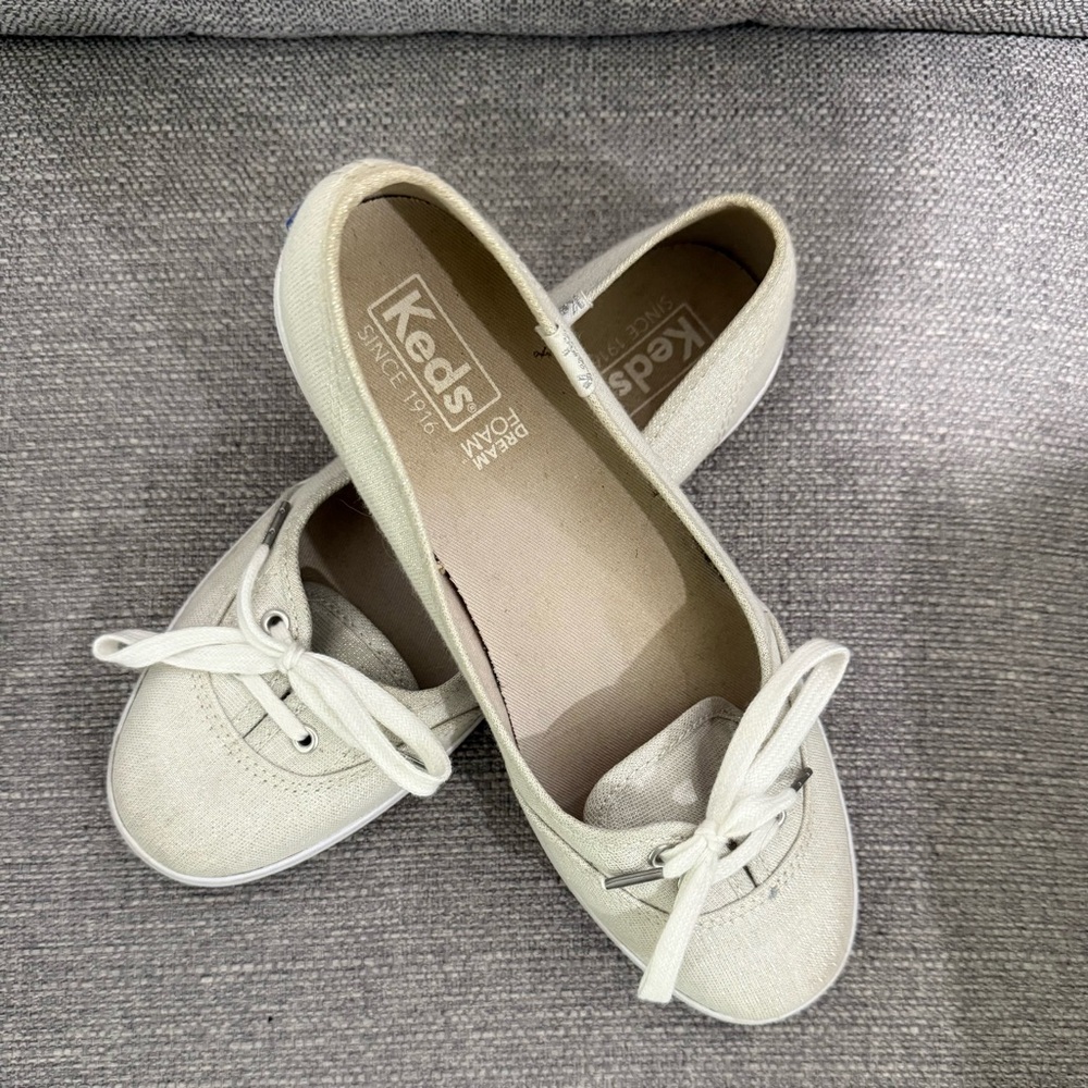 Keds Cream Flats Moccasin Style
